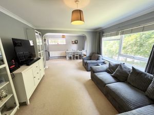 Through Lounge- click for photo gallery